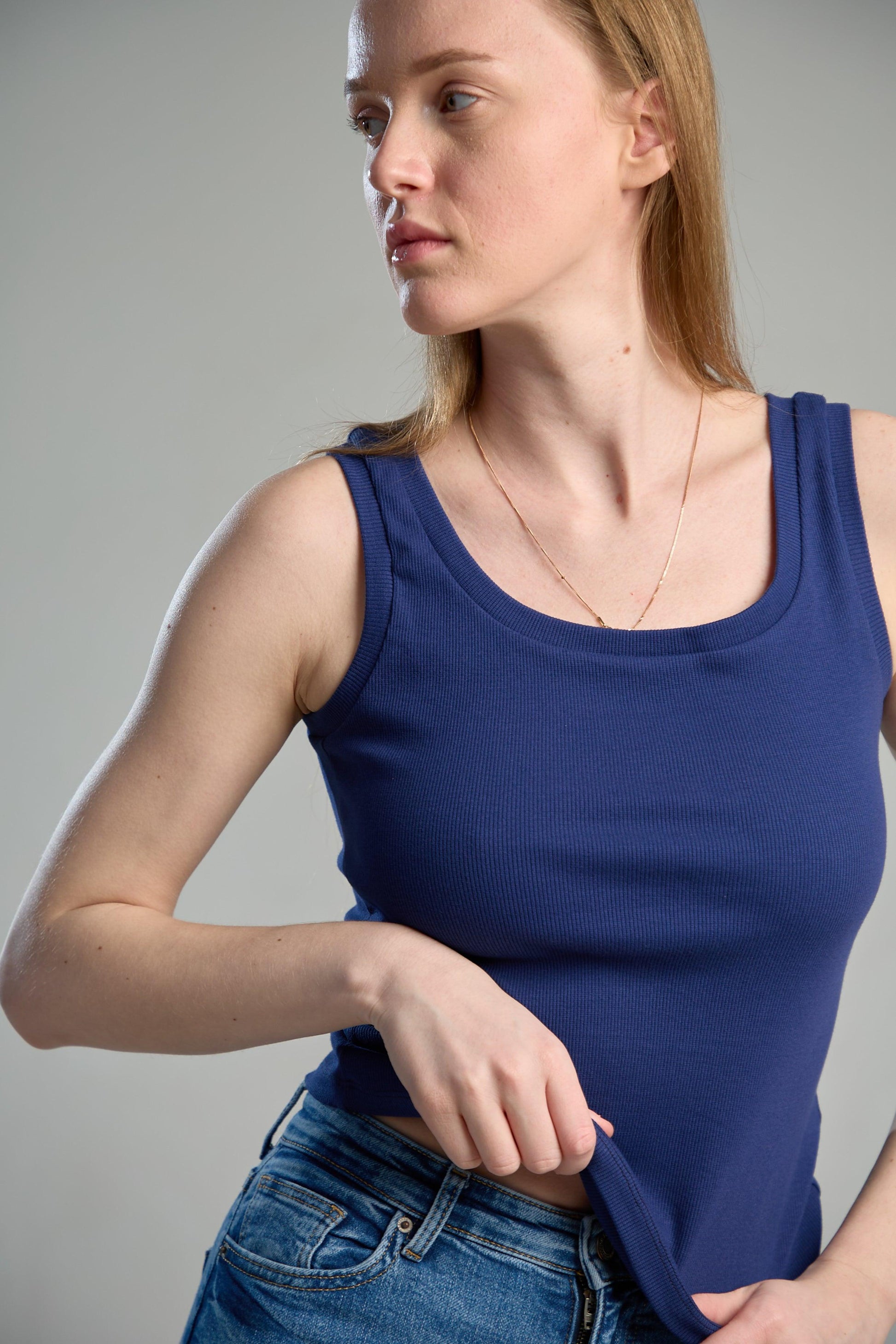 Recycled cotton women's basic tank top with scoop neck from makö , ideal for summer outfits, office, and casual style