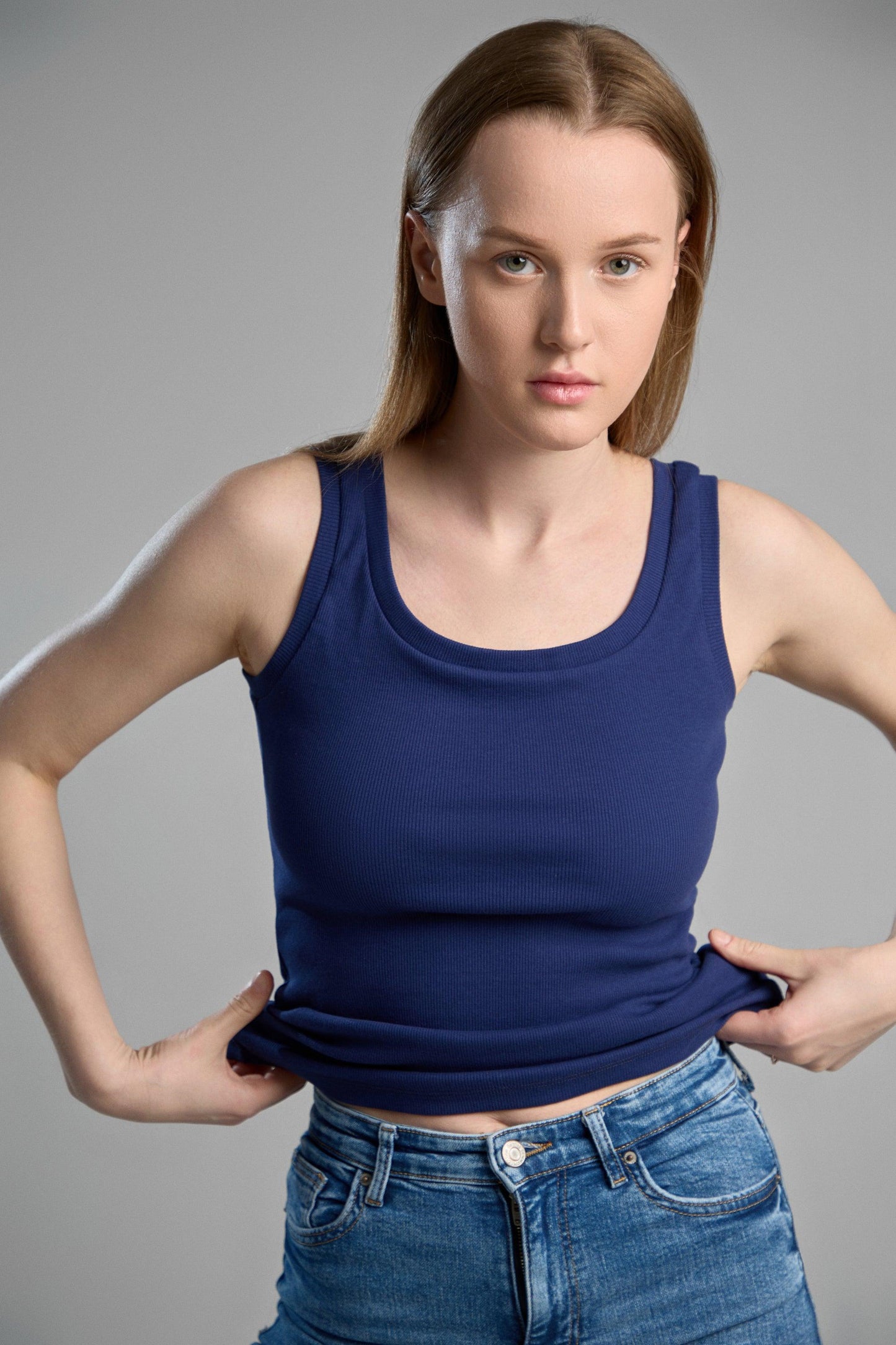 Recycled cotton women's basic tank top with scoop neck from makö, ideal for summer outfits, office, and casual style